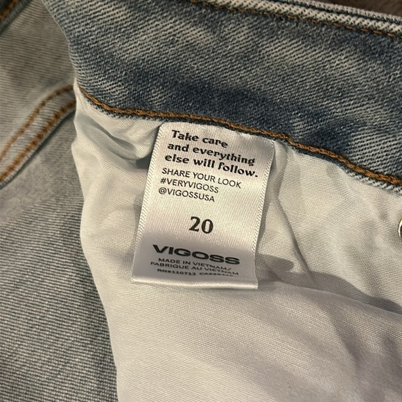 Vigoss Marley Mid Rise Jean Shorts Size 20W NWT - Picture 8 of 9